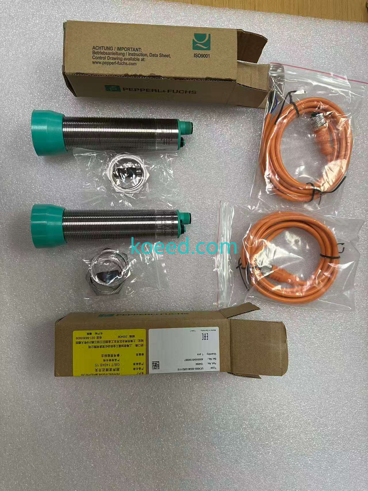 UC4000-30GM-IUR2-V15 104094 - Product View